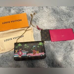 LOUIS VUITTON Monogram 2021 Christmas Hollywood Pochette Felicie Fuchsia